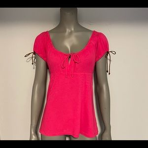 LIKE NEW GUESS SHORT SLEEVE TOP Bright Pink Sz S